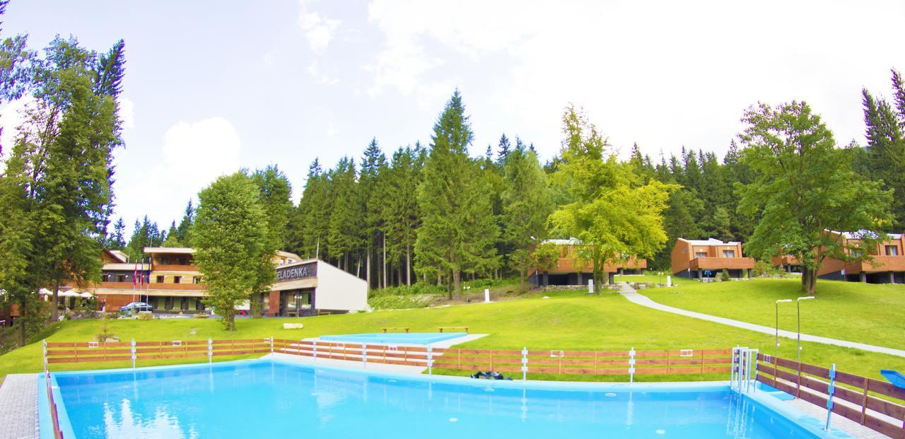 Horsky Hotel Celadenka / Mountain Resort Celadna Exterior foto