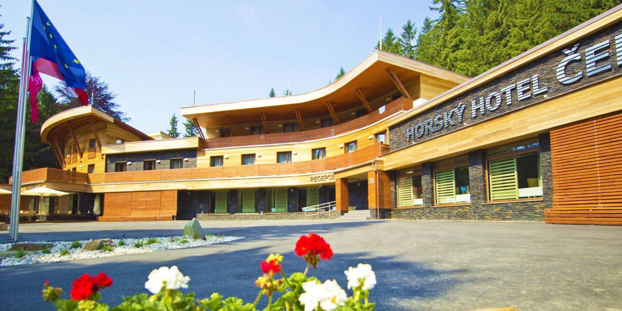 Horsky Hotel Celadenka / Mountain Resort Celadna Exterior foto